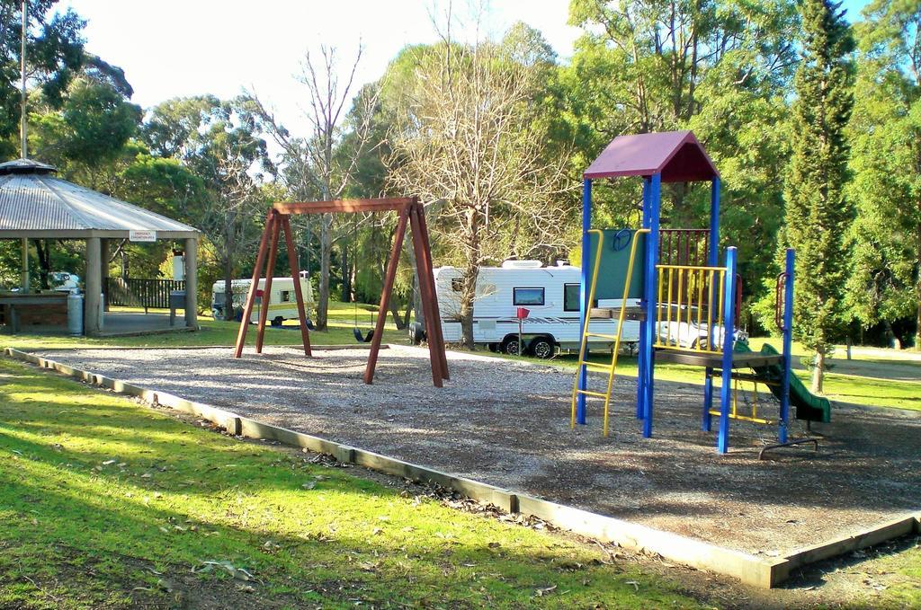 Mallacoota'S Shady Gully Caravan Park Exterior photo