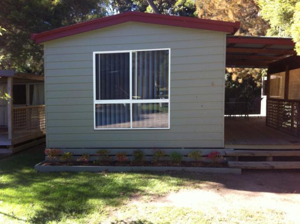 Mallacoota'S Shady Gully Caravan Park Exterior photo