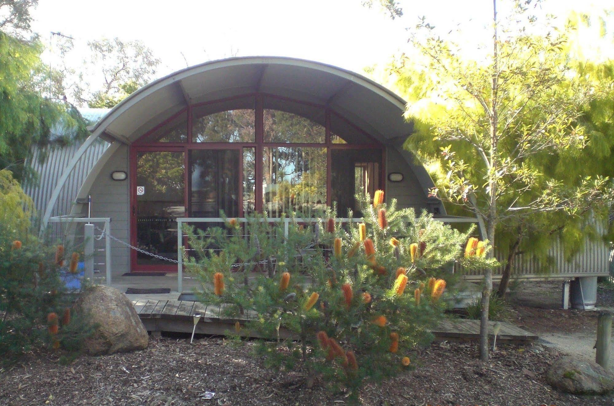 Mallacoota'S Shady Gully Caravan Park Exterior photo